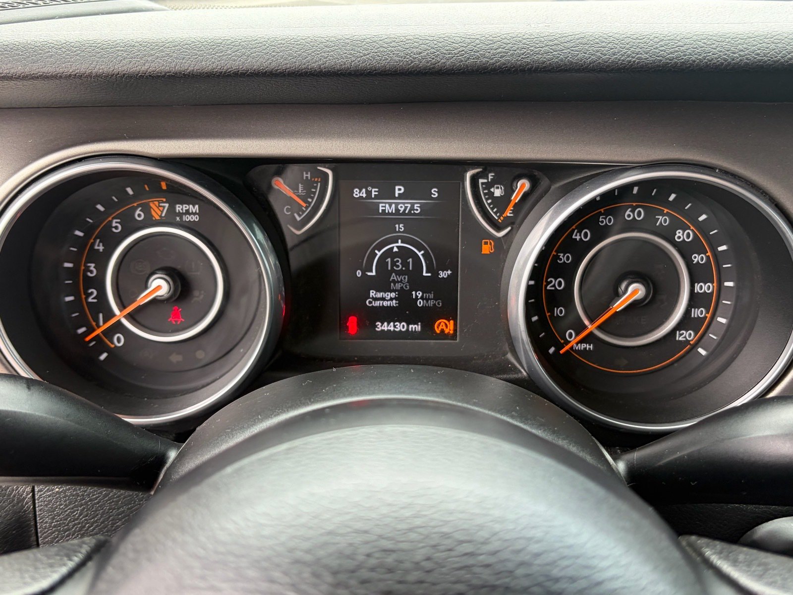 Used 2018 Jeep Wrangler Unlimited Sport AWD/4WD image 19