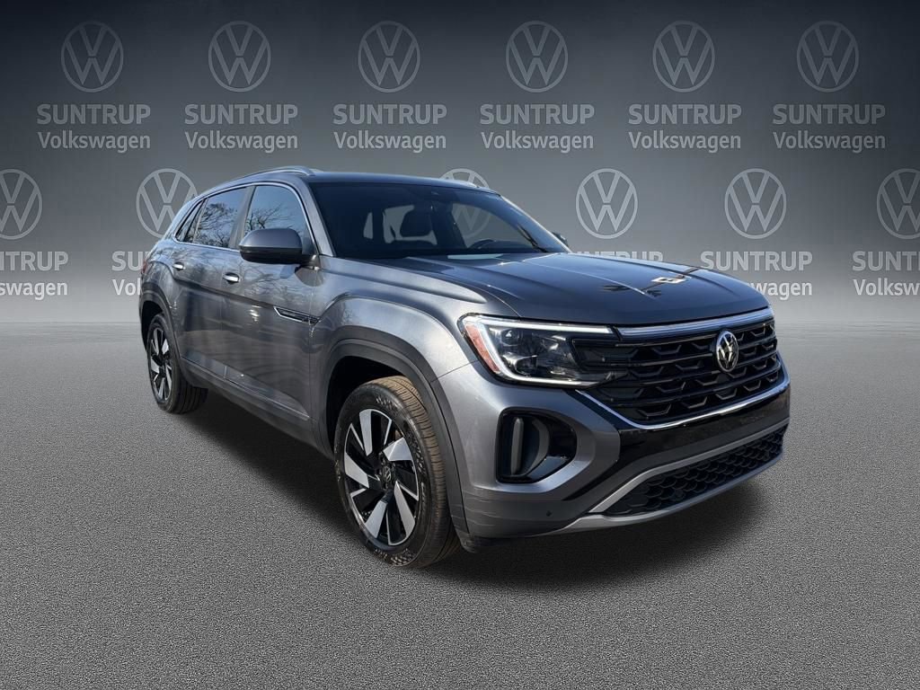 Used 2025 Volkswagen Atlas Cross Sport SEL image 25