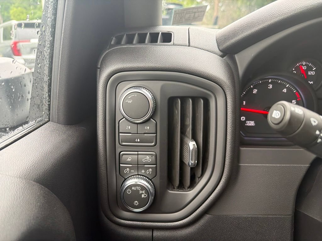 Used 2026 GMC Sierra 3500 Pro w/ Fleet Convenience Package AWD/4WD image 21
