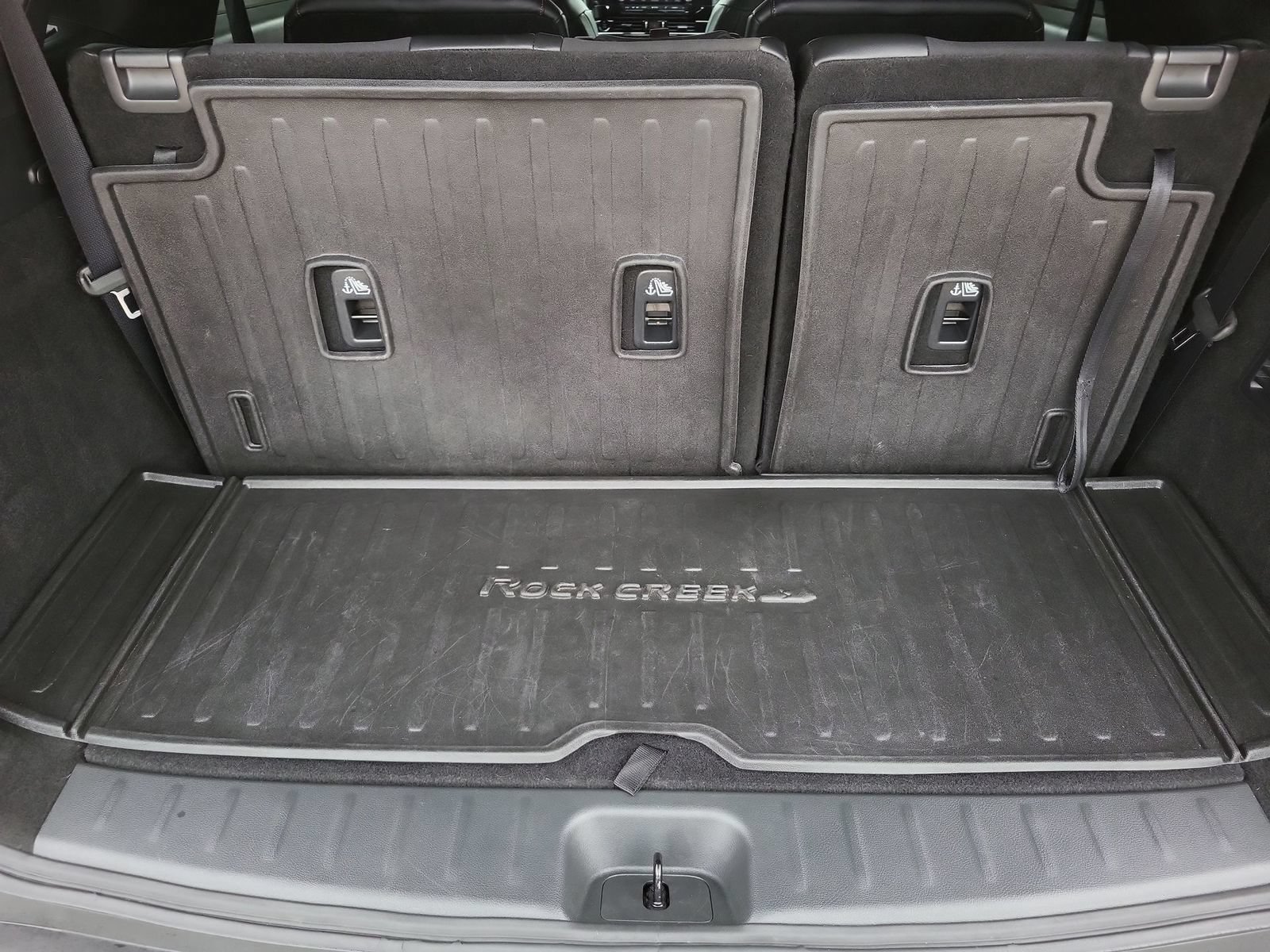 Used 2025 Nissan Pathfinder Rock Creek AWD/4WD image 24