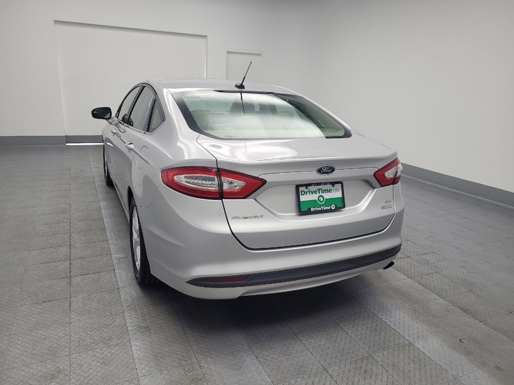 Used 2016 Ford Fusion SE image 6