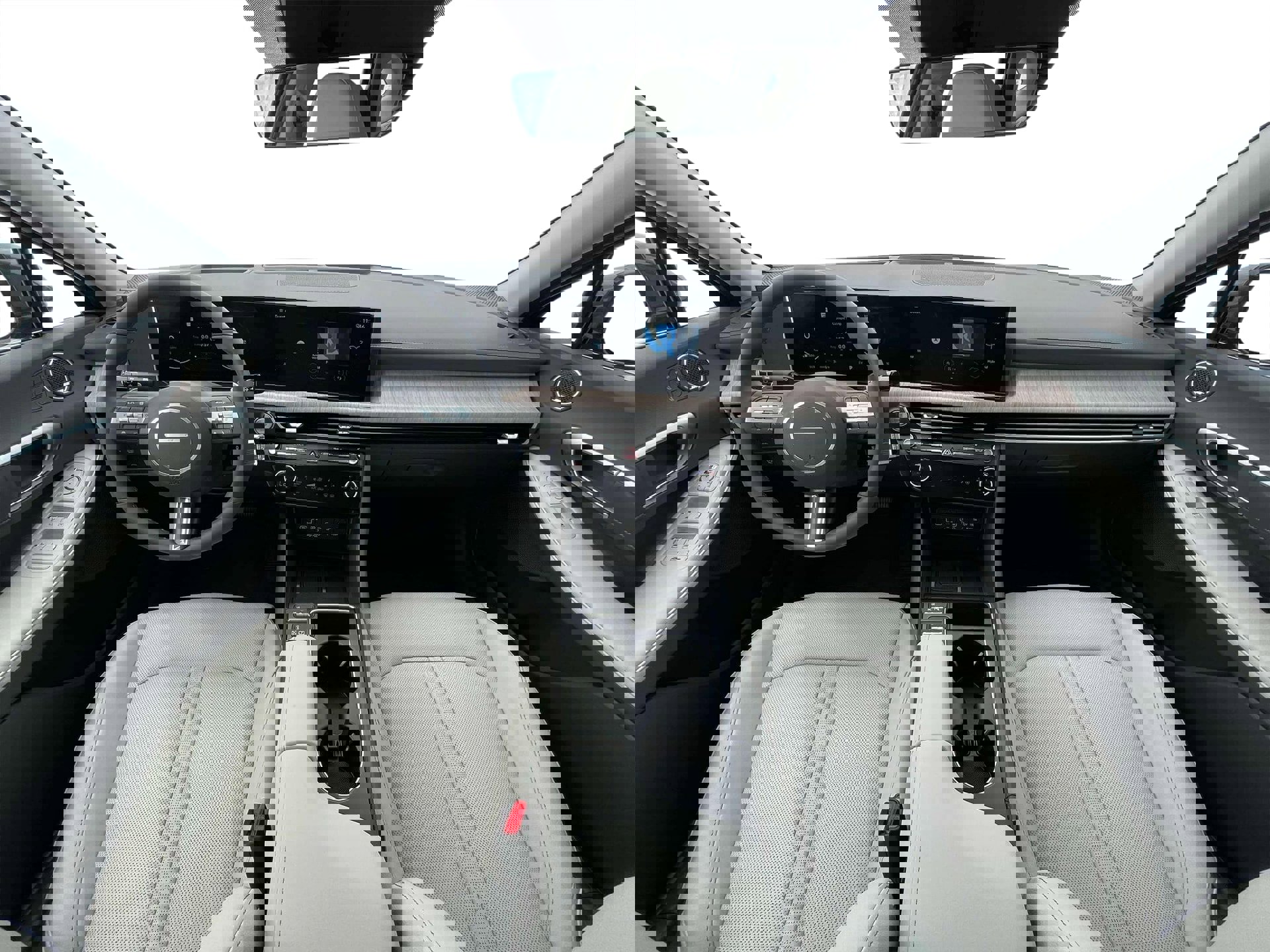 New 2025 Hyundai Sonata Limited image 13