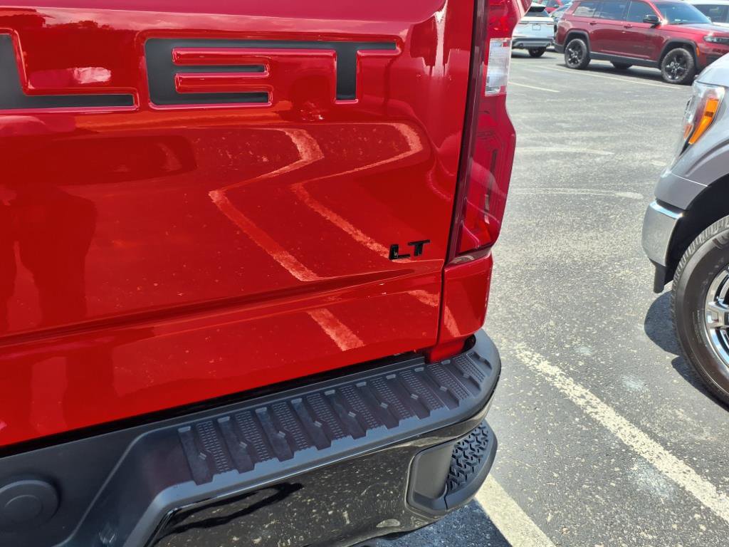 Used 2024 Chevrolet Silverado 1500 LT Trail Boss w/ Convenience Package II image 5