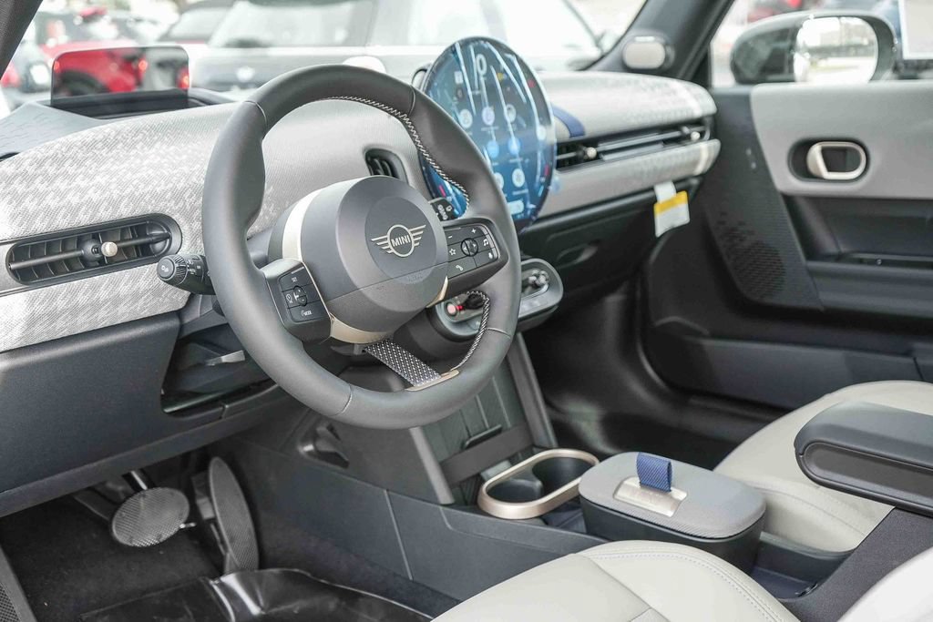 Used 2026 MINI Cooper 2-Door Hardtop FWD image 15