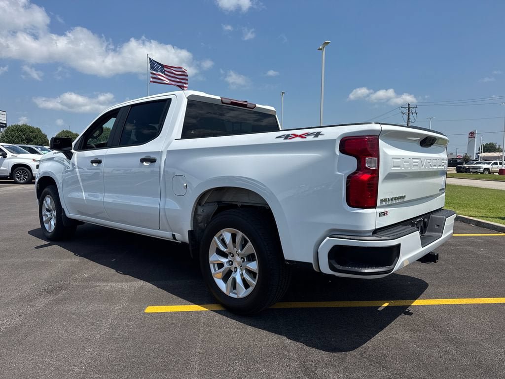Used 2024 Chevrolet Silverado 1500 Custom AWD/4WD image 4