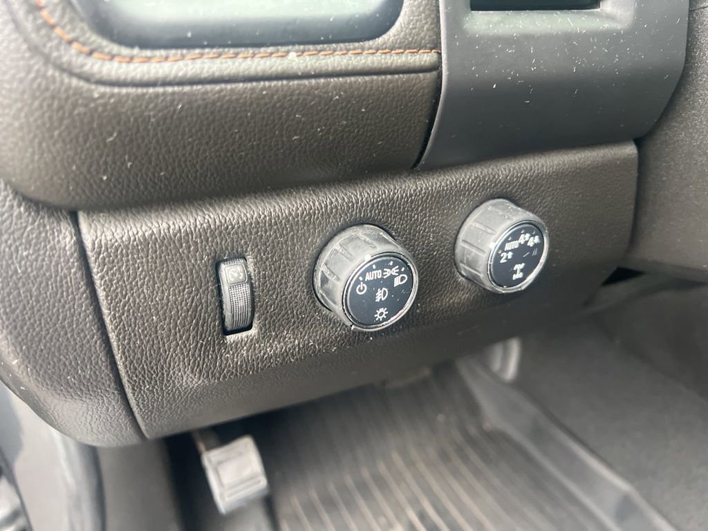 Certified 2022 GMC Canyon AT4 image 16