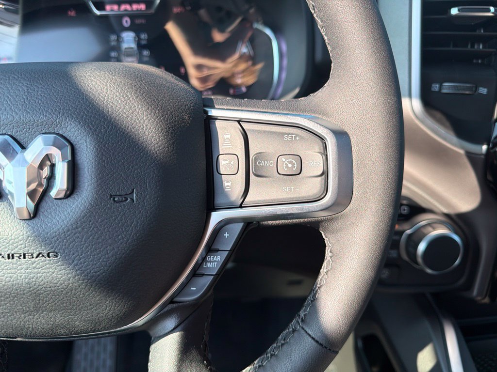 New 2026 RAM 1500 Big Horn AWD/4WD image 17