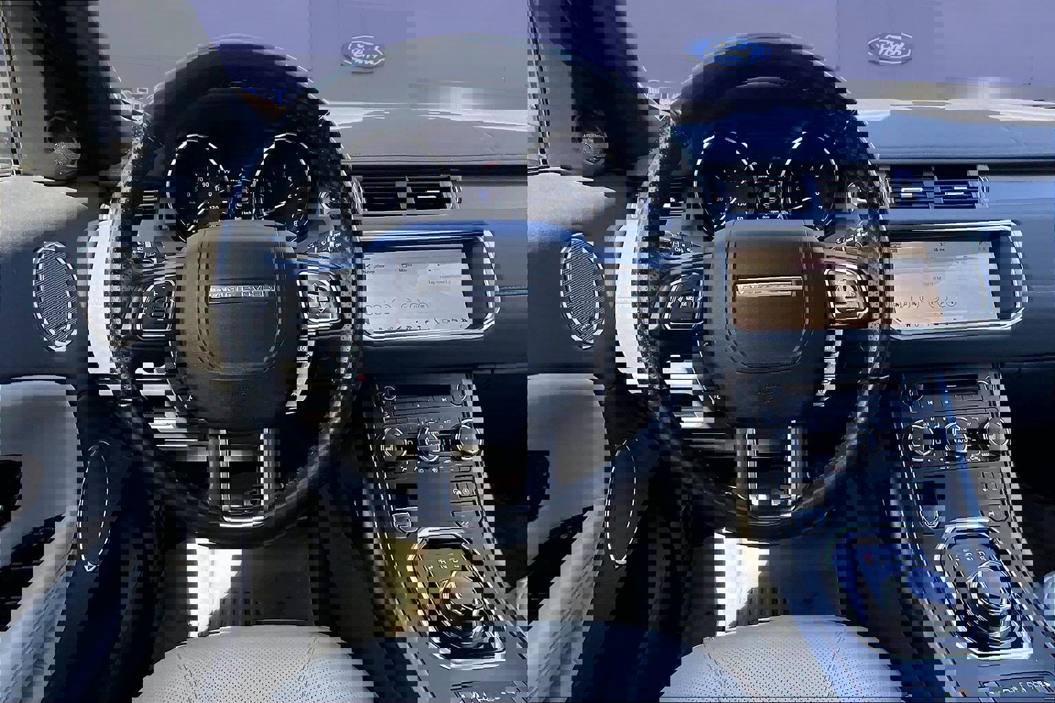 Used 2018 Land Rover Range Rover Evoque HSE Dynamic image 8