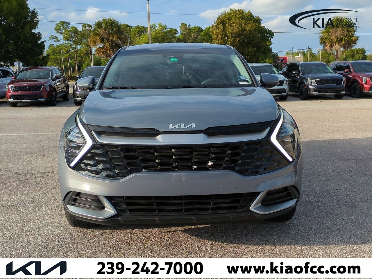 Certified 2025 Kia Sportage EX image 3