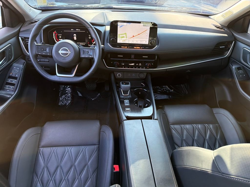 Used 2023 Nissan Rogue Platinum image 14