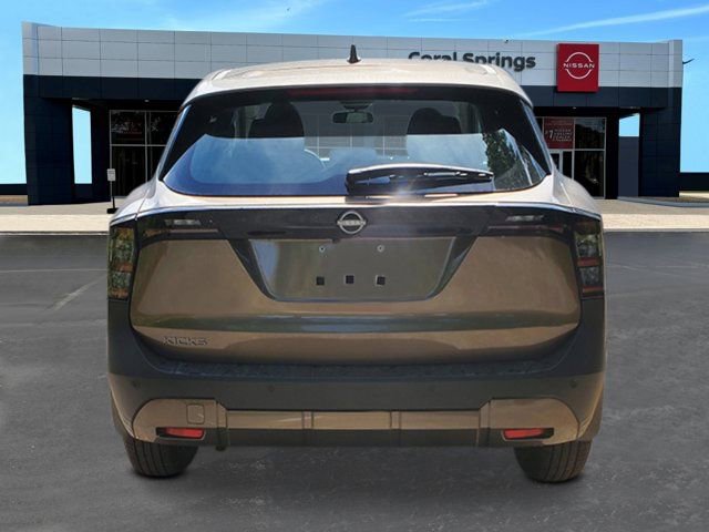 New 2026 Nissan Kicks S image 4
