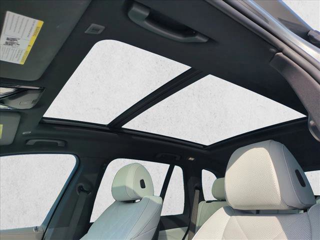 Certified 2026 BMW X5 xDrive40i w/ M Sport Package AWD/4WD image 16