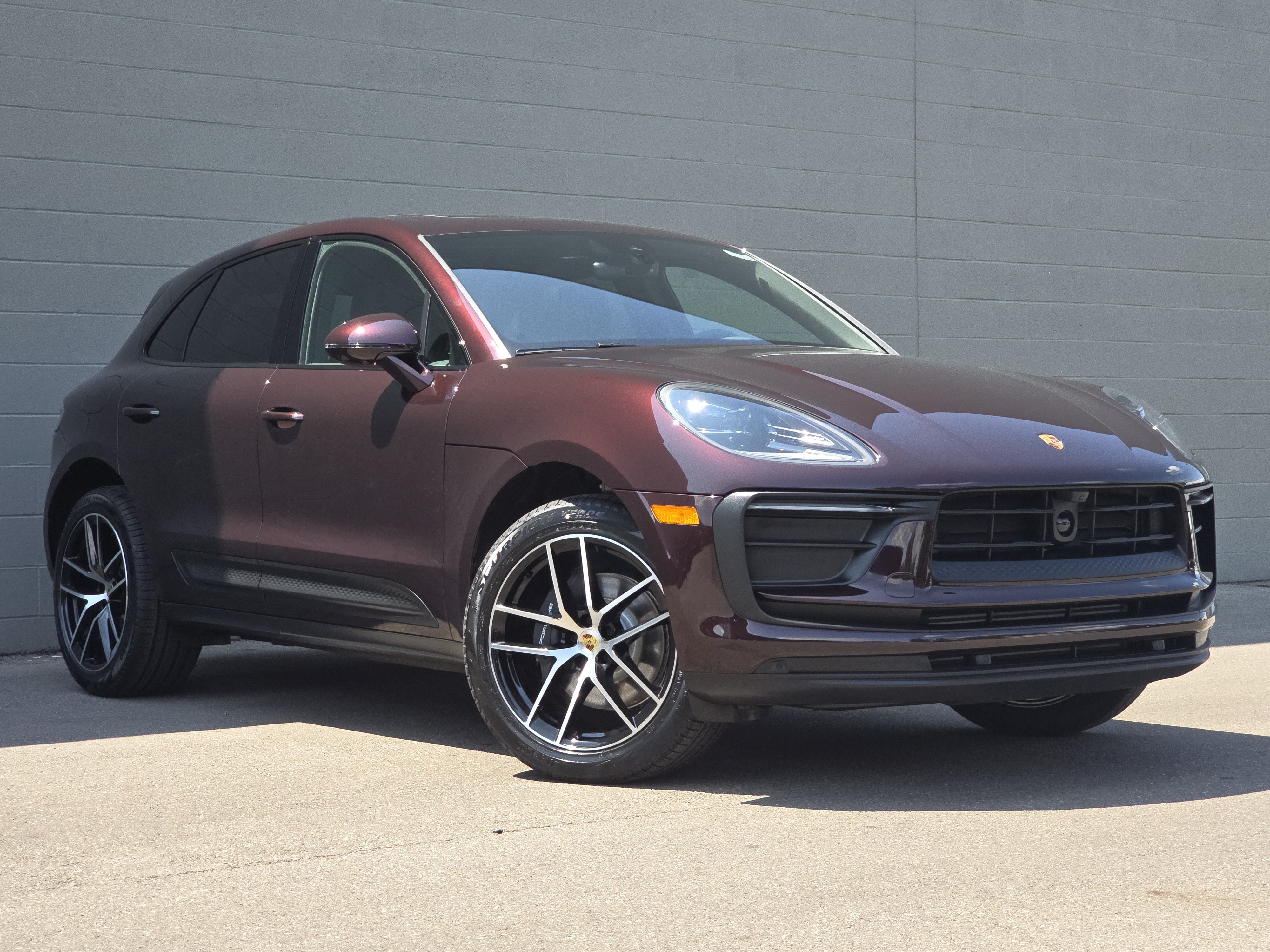 New 2026 Porsche Macan AWD/4WD image 12