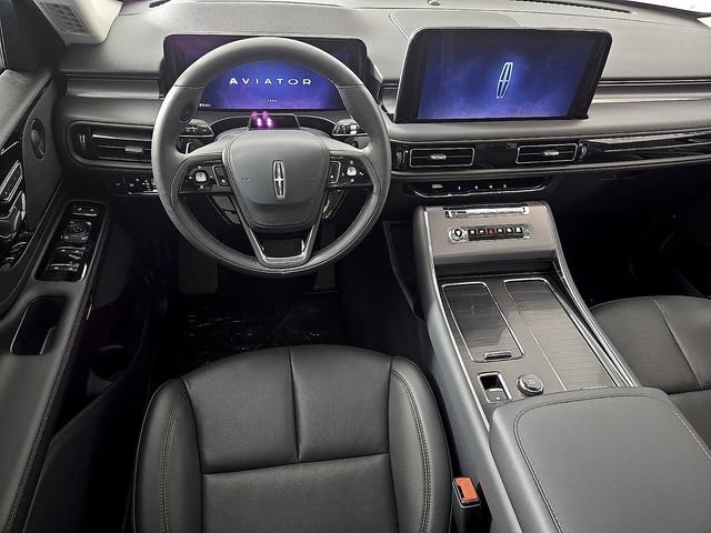 New 2026 Lincoln Aviator 2WD image 11