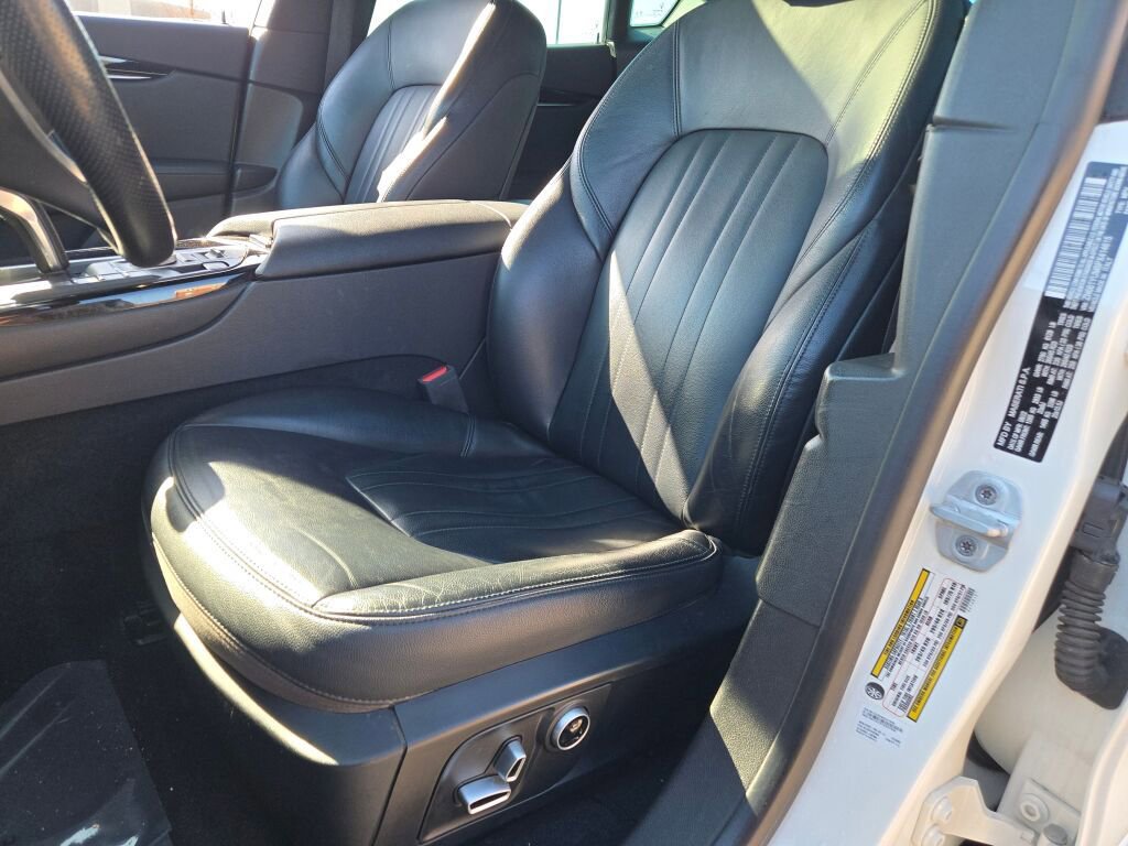Used 2023 Maserati Levante Modena AWD/4WD image 29