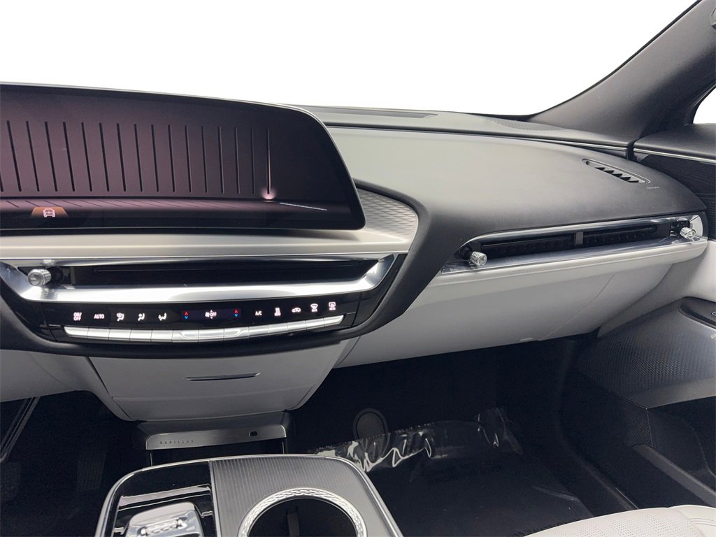 Used 2024 Cadillac Lyriq Luxury image 53
