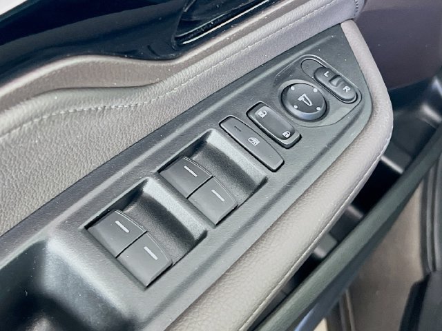 Used 2023 Honda Odyssey Touring image 18
