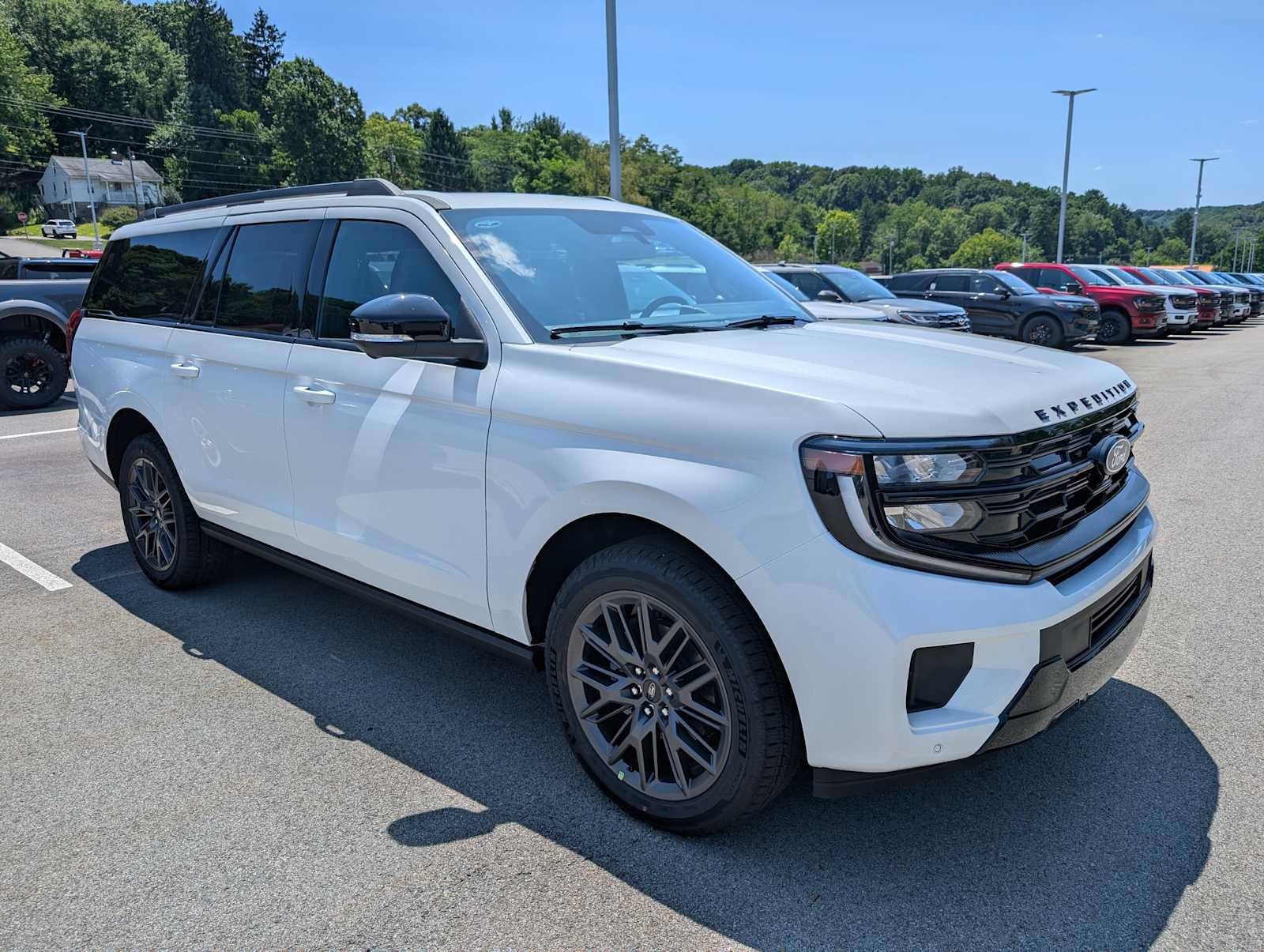 New 2027 Ford Expedition Max Platinum w/ Stealth Appearance Package AWD/4WD image 6