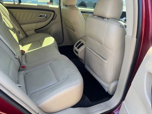 Used 2013 Ford Taurus Limited FWD image 15