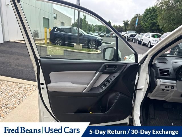 Used 2015 Subaru Forester 2.5i Premium AWD/4WD image 11