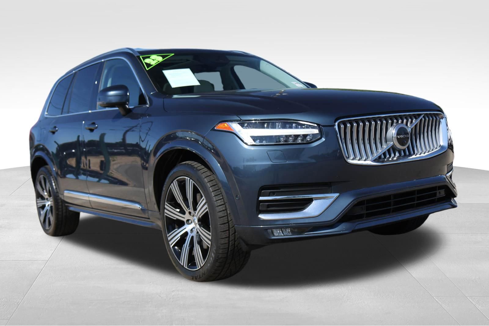 Used 2023 Volvo XC90 B6 Ultimate w/ Protection Package Premier AWD/4WD image 3