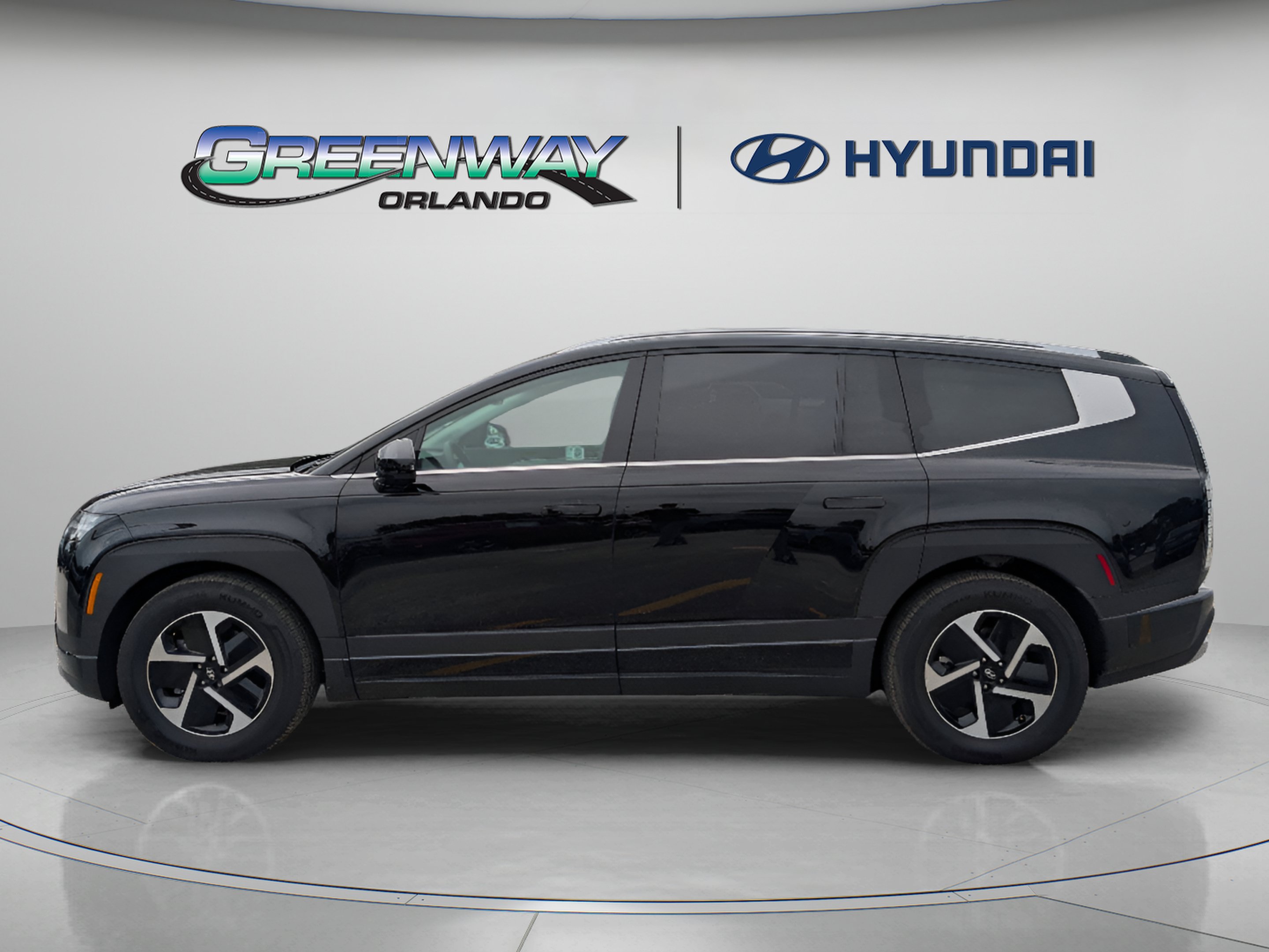 Certified 2026 Hyundai Ioniq 9 SE AWD/4WD image 5