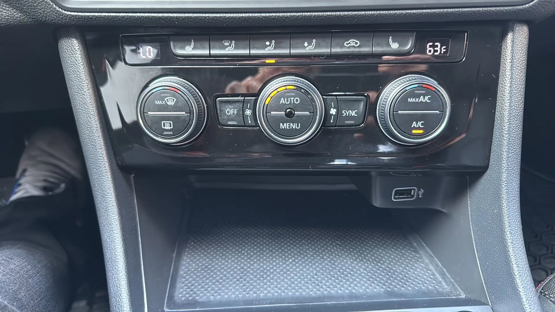 Used 2019 Volkswagen Jetta GLI image 19