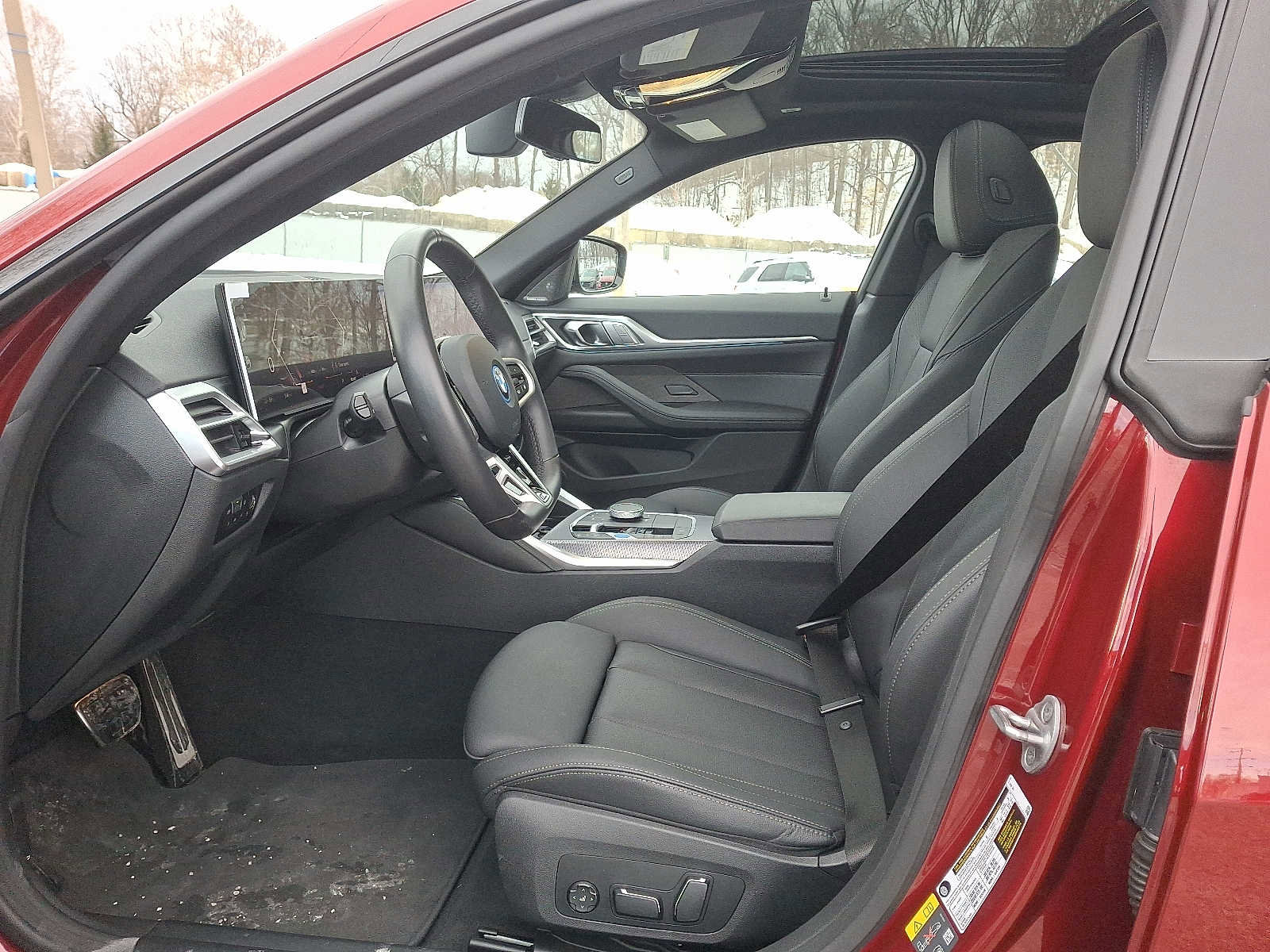 Used 2025 BMW i4 xDrive40i w/ M Sport Package AWD/4WD image 13