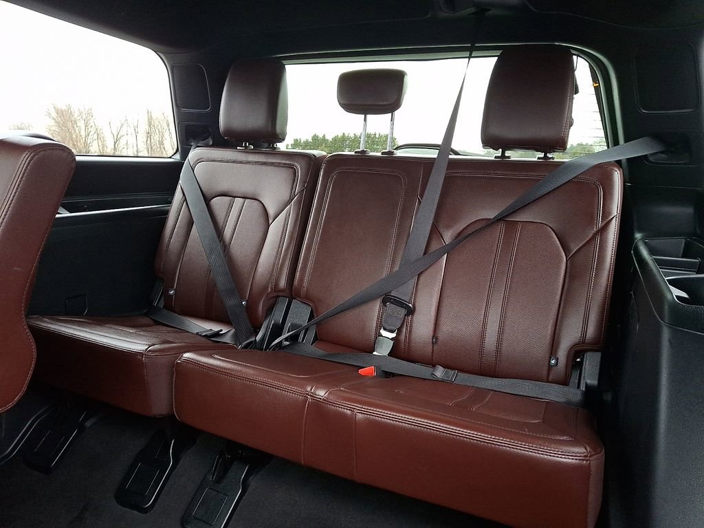 Used 2024 Ford Expedition Limited image 11