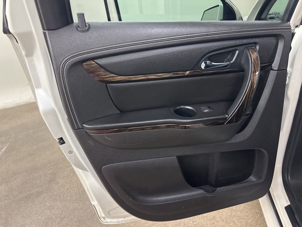 Used 2014 GMC Acadia Denali image 28