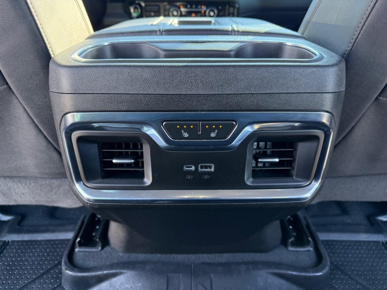 Used 2022 Chevrolet Silverado 1500 LTZ w/ Technology Package image 33