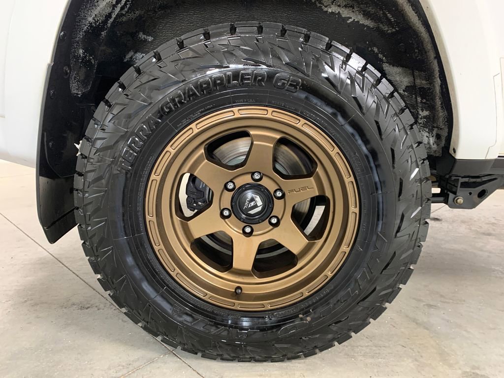 Used 2016 Toyota 4Runner SR5 image 27