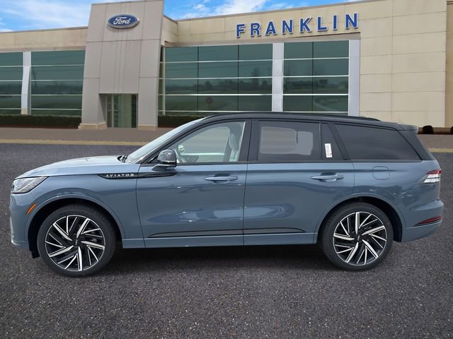 New 2025 Lincoln Aviator Black Label w/ Black Label Special Edition image 4