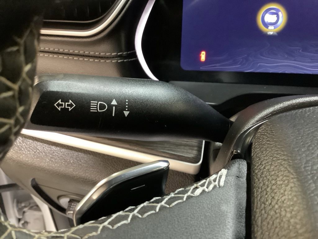 Certified 2023 Jeep Grand Cherokee Limited image 28