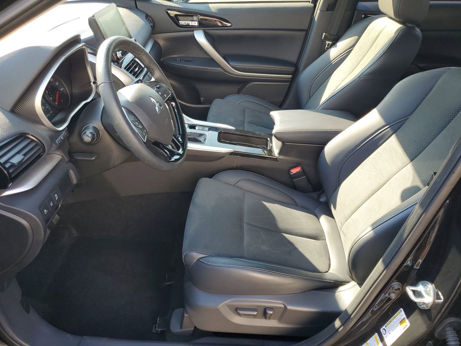 New 2024 Mitsubishi Eclipse Cross SE image 5