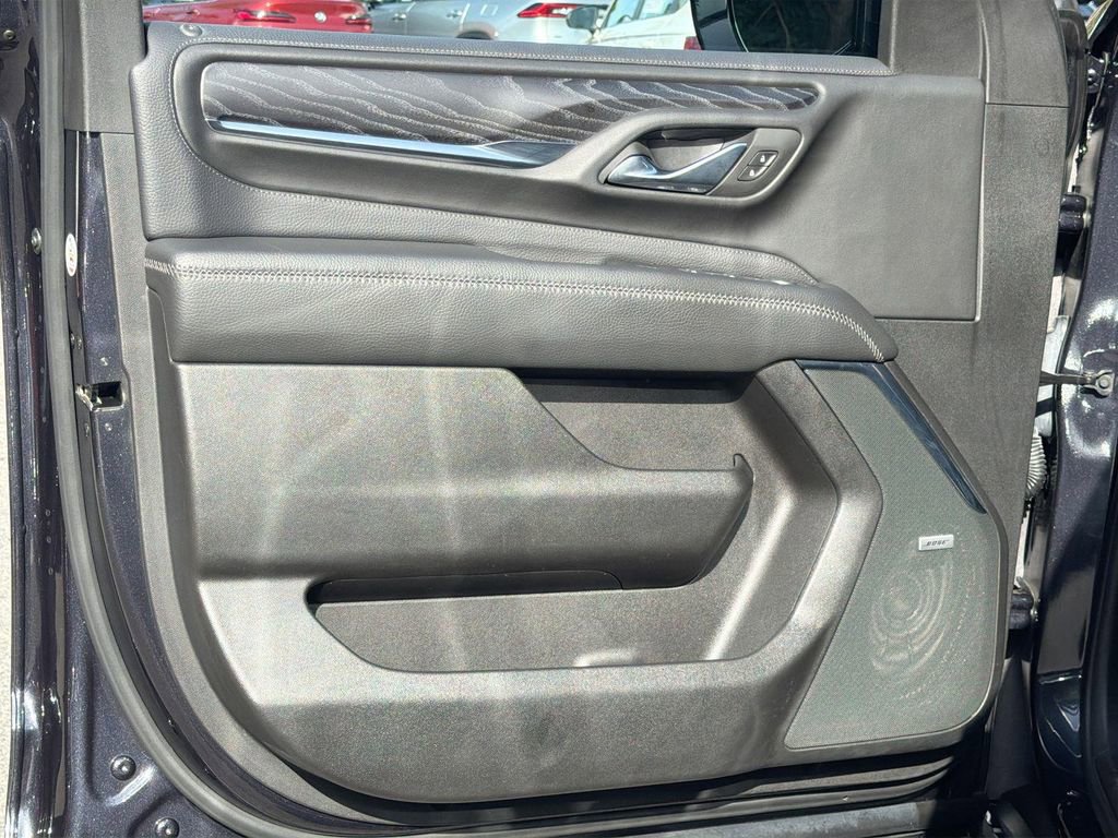 Used 2023 GMC Yukon Denali w/ Denali Reserve Package AWD/4WD image 20