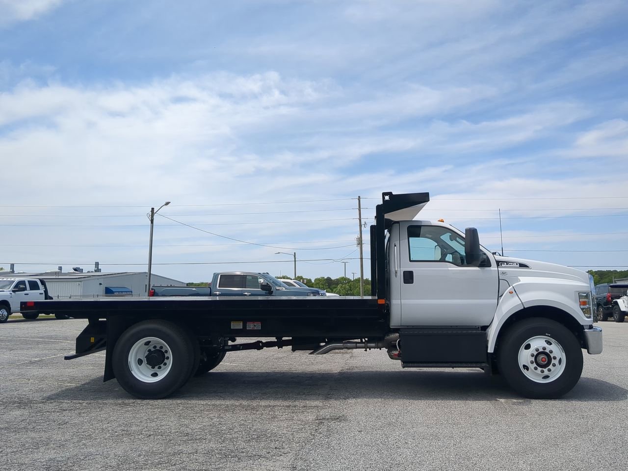 New 2027 Ford F750 2WD Regular Cab Super Duty image 2