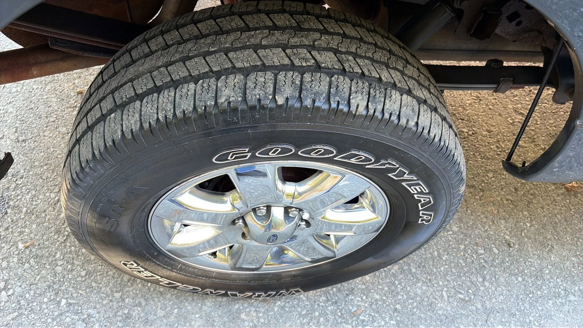 Used 2013 Ford F150 XLT w/ Luxury Equipment Group image 27