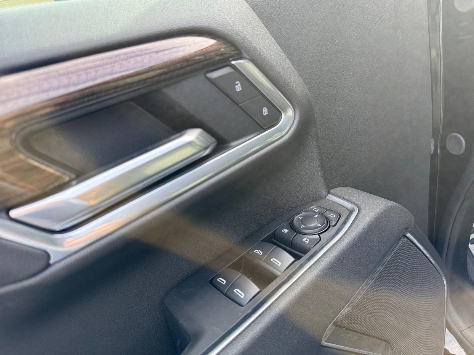 New 2025 Chevrolet Silverado 2500 LT w/ Trail Boss Package image 18