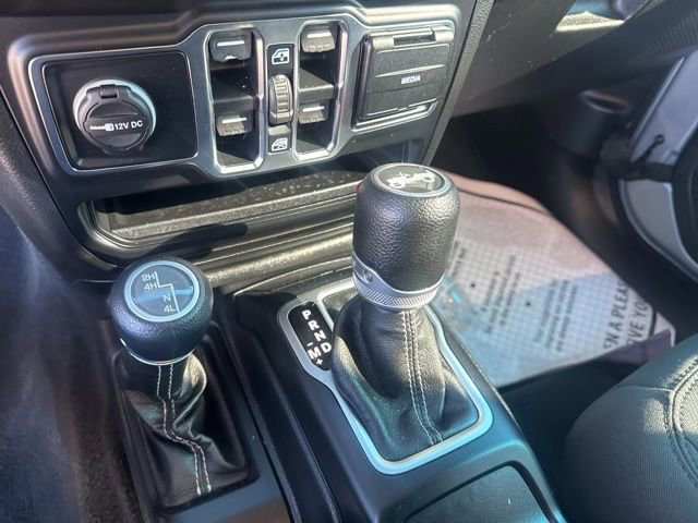 Used 2020 Jeep Wrangler Unlimited Sahara image 15