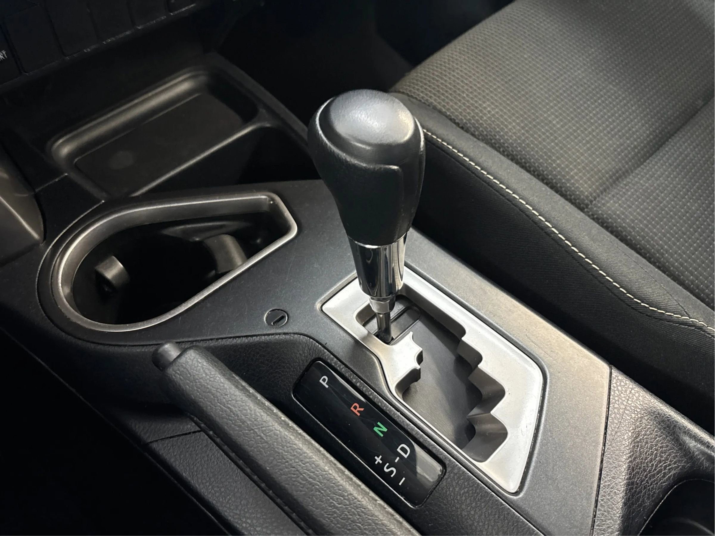 Used 2017 Toyota RAV4 XLE w/ Carpet Mat Package image 44