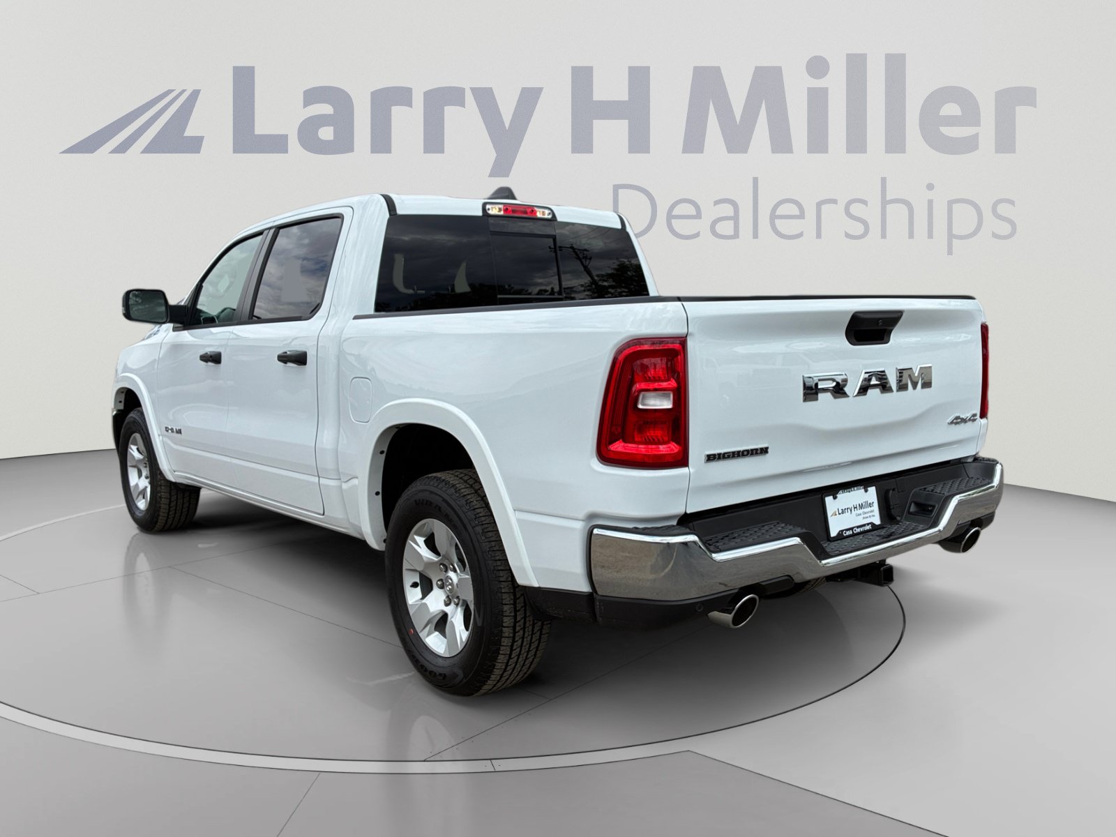 Used 2026 RAM 1500 Big Horn AWD/4WD image 3