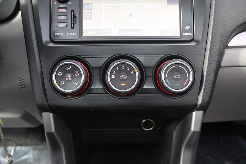 Used 2014 Subaru Forester 2.5i Premium AWD/4WD image 32