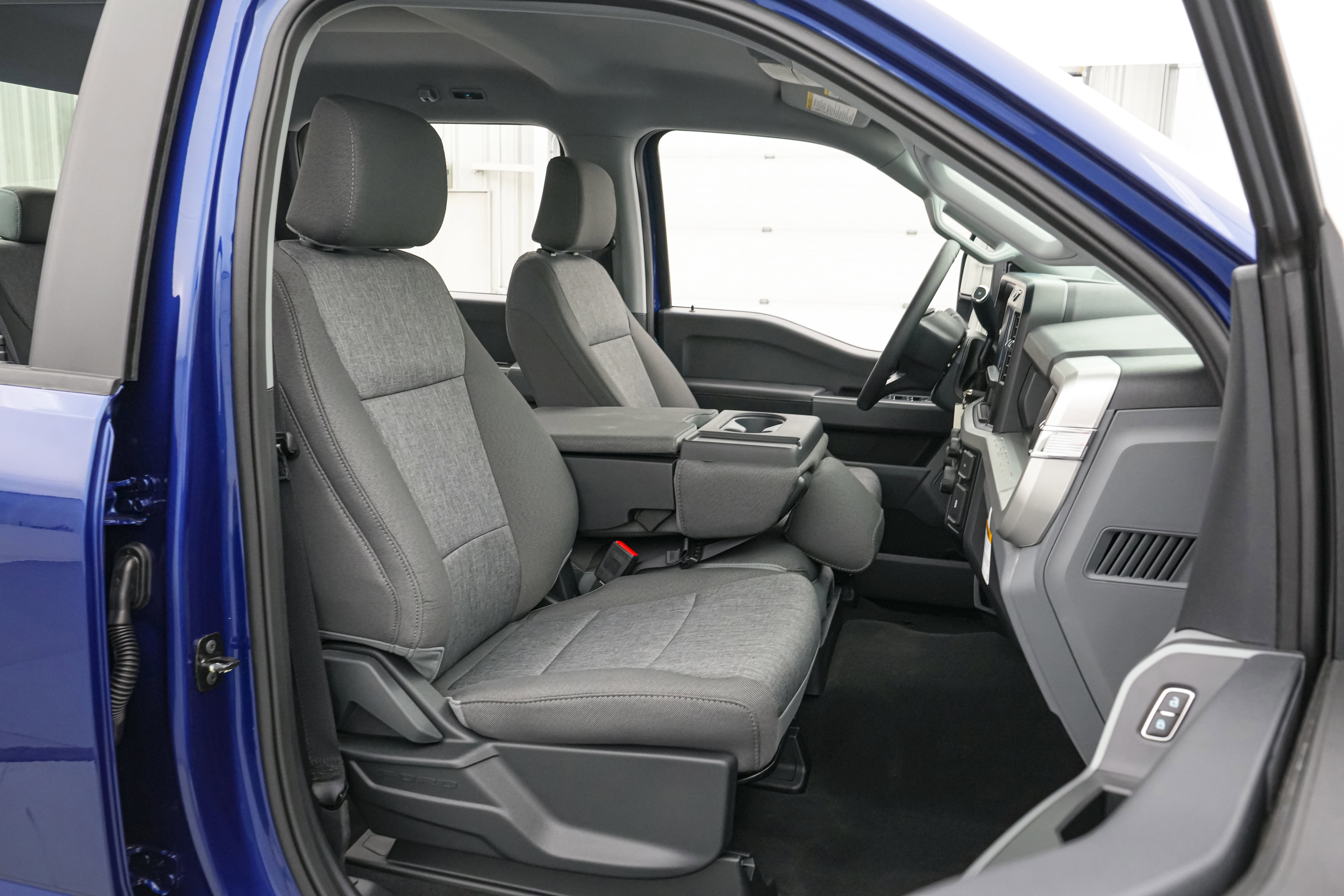 New 2026 Ford F250 XL AWD/4WD image 19