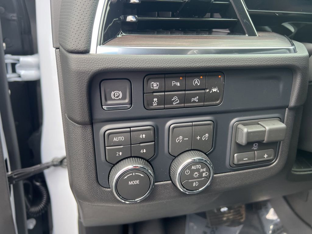 New 2026 Chevrolet Tahoe Premier image 16