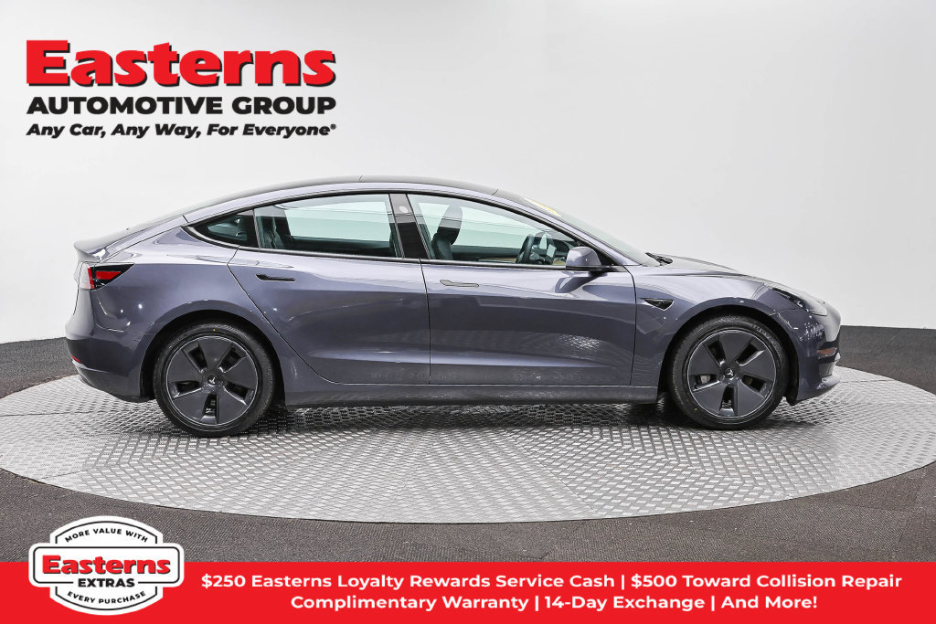 Used 2023 Tesla Model 3 Standard Range RWD image 5