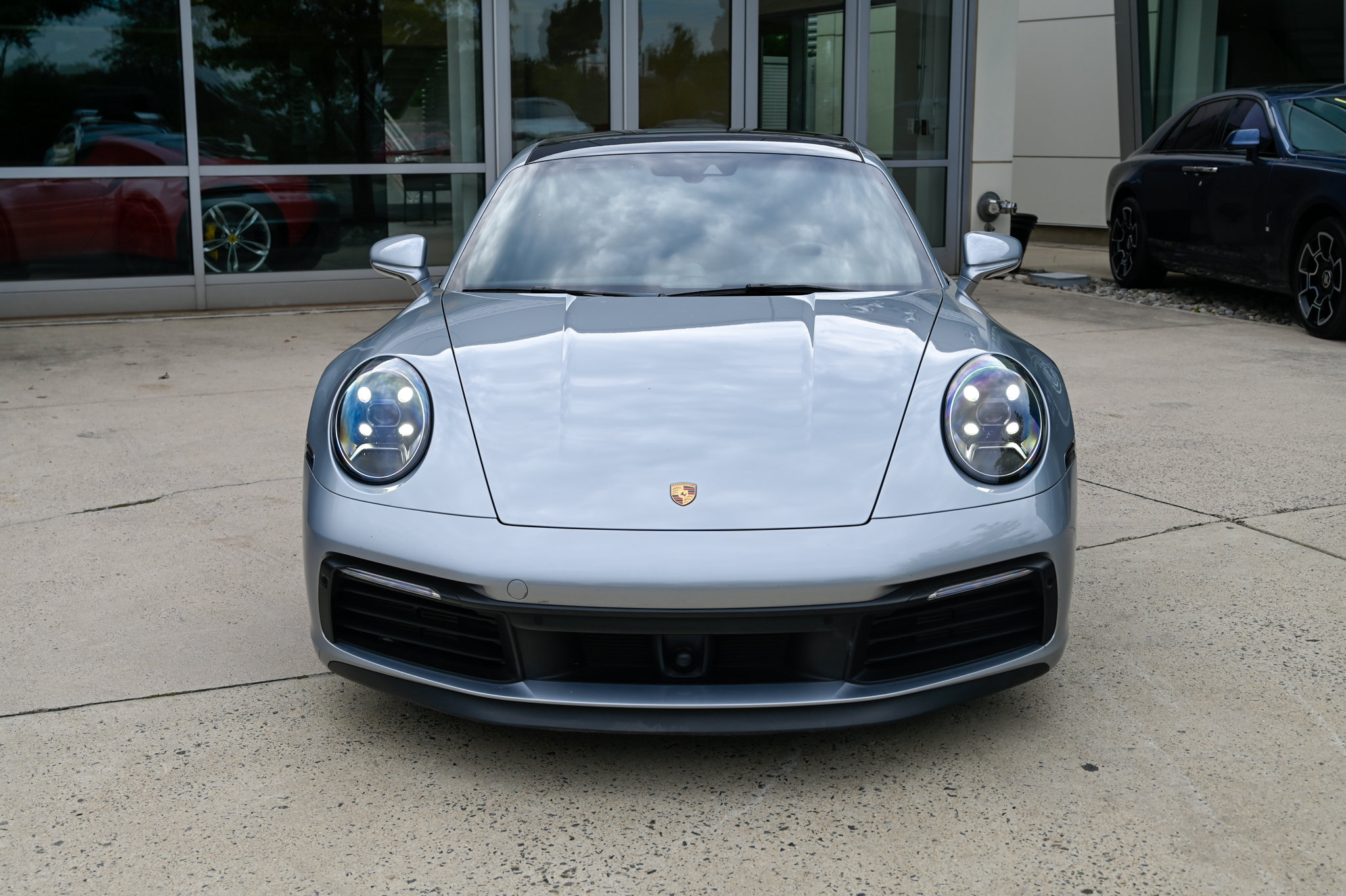 Used 2020 Porsche 911 Carrera 4S AWD/4WD image 2