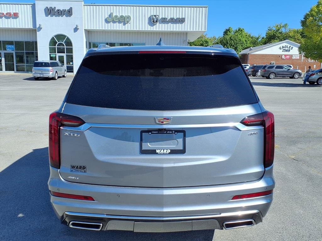 Used 2025 Cadillac XT6 Premium Luxury image 26