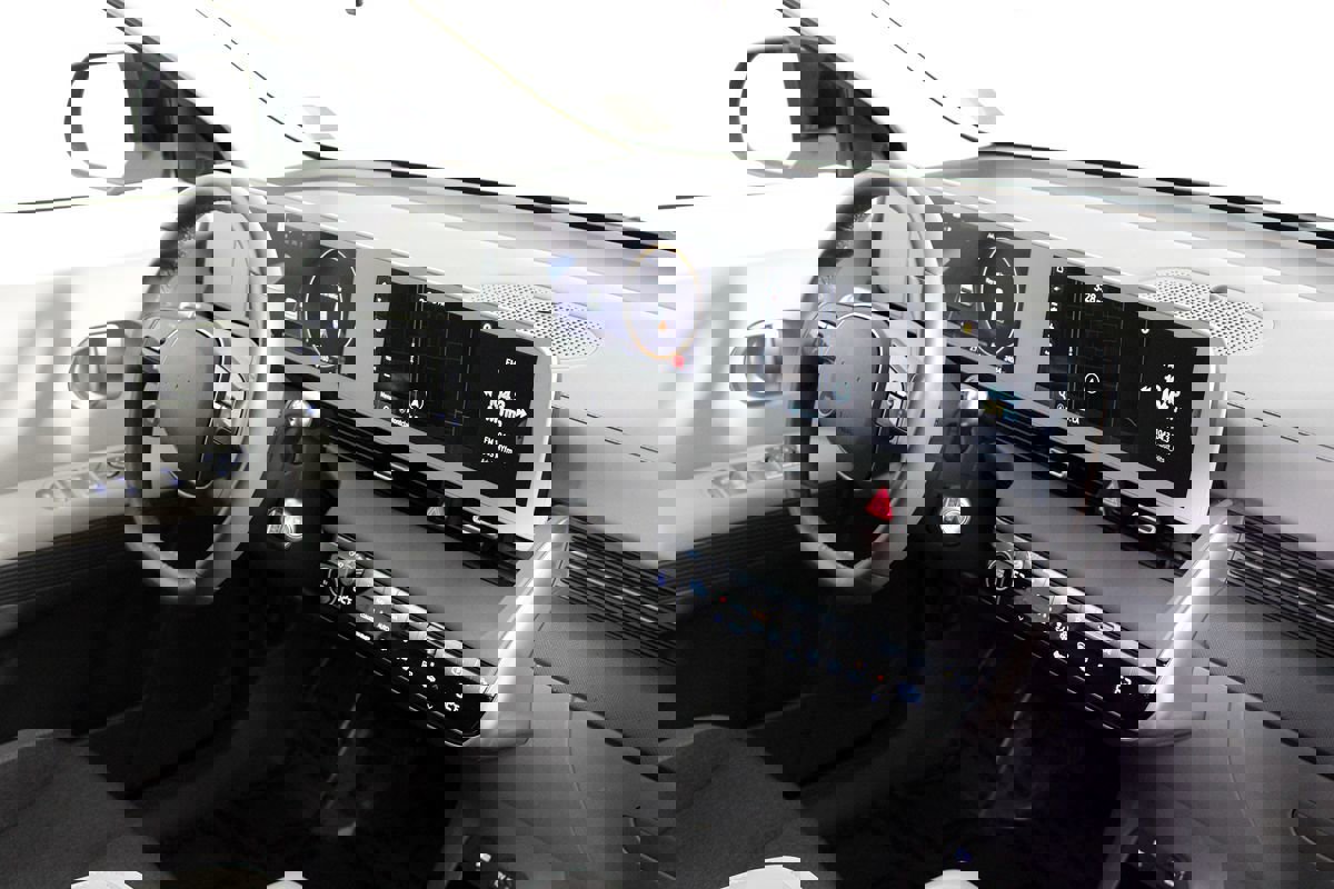 Used 2023 Hyundai Ioniq 5 SE w/ Cargo Package image 16