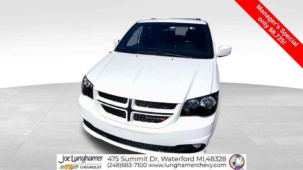 Used 2016 Dodge Grand Caravan R/T FWD image 3